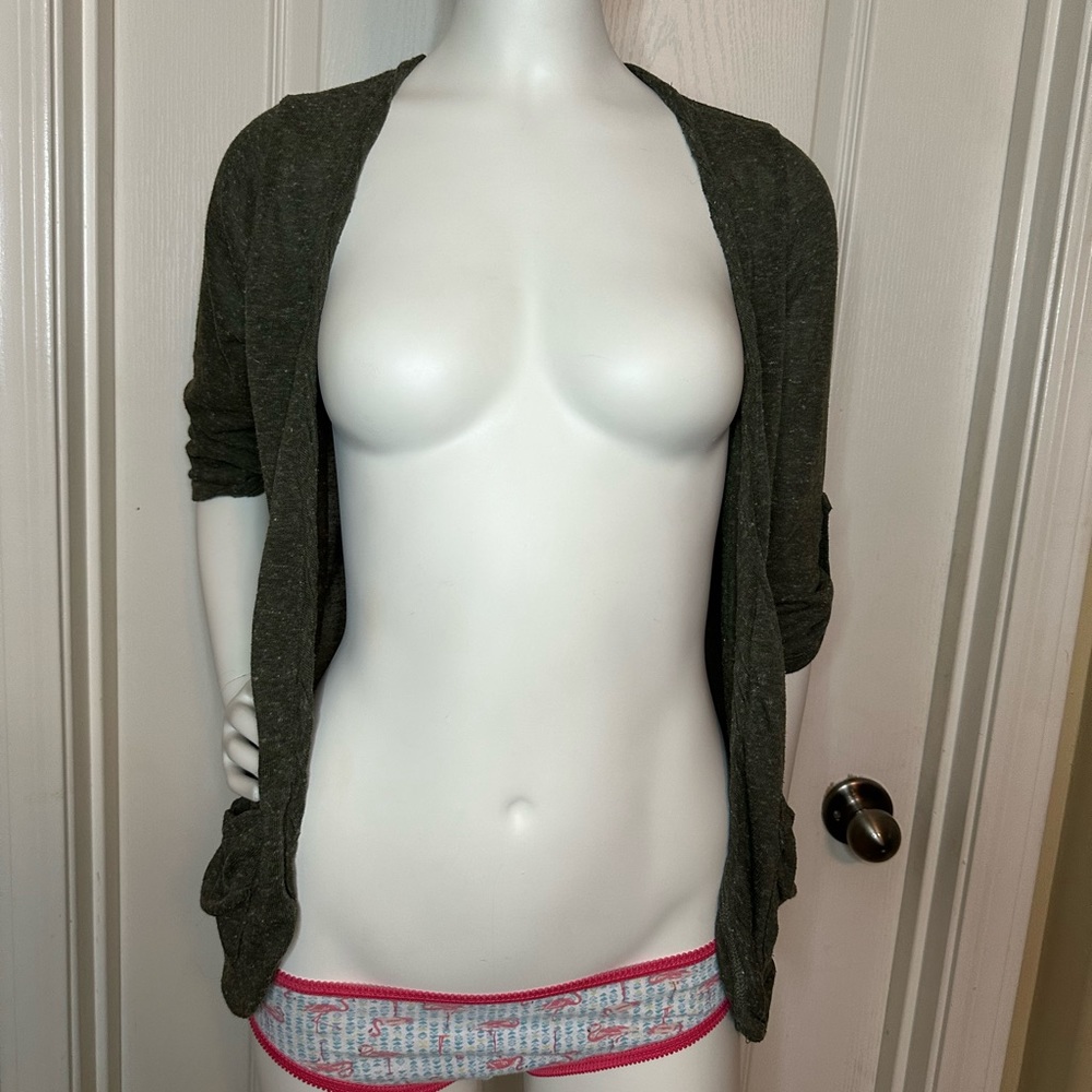 Timing cardigan size S